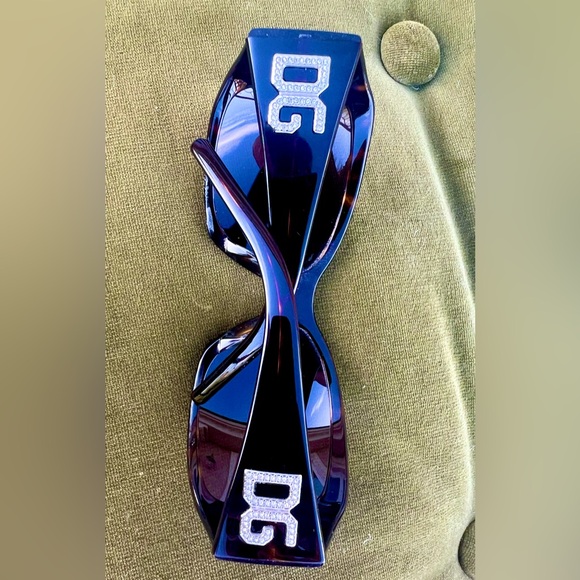 Dolce & Gabbana Designer Authentic Sunglasses - Great Condition - with case - Picture 6 of 6